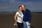 Groet 9 september 2011
Dries en Honoria Roelvink zijn vandaag precies 1 jaar getrouwd en gaan lekker wandelen op het strand.
Peter Smulders bv