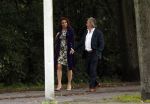 Amsterdam 12 september 2011
Hans Breukhoven hand in hand met Marian Mudder onderweg naar restaurant.
Peter Smulders bv