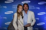 Amsterdam 23 augustus 2011
Presentatie nieuwe Samsung Tab bij little Buddha. Hein Vergeer met dochter
Peter Smulders bv