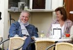 Amsterdam 31 augustus 2011
Huub en Resie Stapel op terras.
Peter Smulders bv