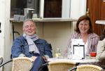 Amsterdam 31 augustus 2011
Huub en Resie Stapel op terras.
Peter Smulders bv