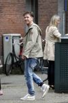 Amsterdam 26 augustus 2011
Johnny de Mol met zijn manager Carlijn de Vries op straat.
Peter Smulders bv