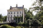 Loenen 27 augustus 2011
Trouwen van Thierry Duval en Belinda Meuldijk in kasteel ter Horst. Zoon Robert en Joshi zijn er natuurlijk bij.
Peter Smulders bv