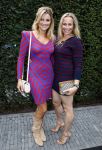 Amsterdam 25 augustus 2011
Jackie's best dressed feestje bij het college hotel. Nikkie Plessen presenteert het en Lieke v Lexmond word winnares. Lieke met zus Jetteke
Peter Smulders bv