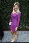 Amsterdam 25 augustus 2011
Jackie's best dressed feestje bij het college hotel. Nikkie Plessen presenteert het en Lieke v Lexmond word winnares. Lieke met zus Jetteke
Peter Smulders bv