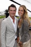 Noordwijk 26 augustus 2011
Opening en VIP avond miljonair summerfair in huis ter Duin. Martijn Lusink met vriendin
Peter Smulders bv