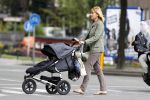 Amsterdam 25 augustus 2011
Median Schuurman achter kinderwagen.
Peter Smulders bv