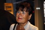 Amsterdam Schiphol 23 augustus 2011
De vermeende derde geheime dochter van Prins Bernhard Mildred met partner op schiphol. Ze wordt opgehaald door Marc v d Linden .
Peter Smulders bv