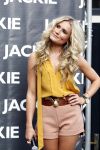 Amsterdam 25 augustus 2011
Jackie's best dressed feestje bij het college hotel. Nikkie Plessen presenteert het en Lieke v Lexmond word winnares.
Peter Smulders bv
