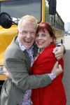 Amsterdam 2 september 2011
Presentatie tv station Peter Jan Rens. Hij gaat oa uitzenden vanuit een amerikaanse schoolbus. Peter Jan Rens met zijn vrouw
Peter Smulders bv