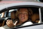 Amsterdam 17 augustus 2011
Robert jensen doet boodschappen met zijn mercedes cabrio.
Peter Smulders bv
