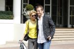 Amsterdam 2 september 2011
Rafael v d Vaart en Sylvie v d Vaart na lunch bij hilton hotel.
Peter Smulders bv