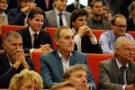 Breukelen 10 september 2012
Joop van de Ende krijgt ere doctoraat op universiteit Neyerode. Aanwezig zijn zijn vrouw Janine en kinderen Iris en Vincent. Arthur Japin
Peter Smulders bv