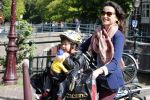 Amsterdam 1 september 2012
Birgit Schuurman met zoon Chico op de fiets.
Peter Smulders bv