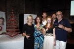 Amsterdam 11 september 2012
Presentatie aspect of love met oa lone v Roosendaal Ernst daniel Smid Rene v Kooten en Maaike Widdershoven.
Peter Smulders bv