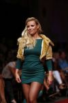 Amsterdam 10 september 2012
Modeshow Jos v Raak met oa Froukje de Both Quinty Trustfull Kim Feenstra Gigi Ravelli en Lieke v Lexmond die mee lopen in de show.
Peter Smulders bv