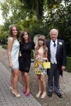 Valkenburg 31 augustus 2012
Suze Mens en Emiel de Sevren Jacquet trouwen in de kerk  chateau st Gerlach.
Aanwezig zijn zus Marloes met Michiel Mol en vader Harry en moeder Suze. Ook Mona en haar dochters Nour en Sarah zijn aanwezig.
Peter Smulders bv