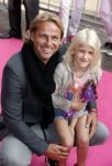 Amsterdam 9 september 2012
Premiere Barbie in Tuschinski. John Ewbank met dochter Day
Peter Smulders bv