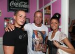 Den Haag, 14 September 2012
Opening Bar van Barbie
Barbie (Samantha) met Jokertje Robert Minderhout met vriendin
Foto Peter Smulders BV