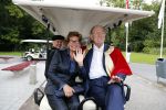 Breukelen 10 september 2012
Joop van de Ende krijgt ere doctoraat op universiteit Neyerode. Aanwezig zijn zijn vrouw Janine en kinderen Iris en Vincent
Peter Smulders bv