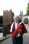 Breukelen 10 september 2012
Joop van de Ende krijgt ere doctoraat op universiteit Neyerode. Aanwezig zijn zijn vrouw Janine en kinderen Iris en Vincent
Peter Smulders bv