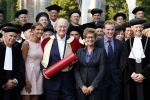 Breukelen 10 september 2012
Joop van de Ende krijgt ere doctoraat op universiteit Neyerode. Aanwezig zijn zijn vrouw Janine en kinderen Iris en Vincent
Peter Smulders bv