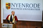 Breukelen 10 september 2012
Joop van de Ende krijgt ere doctoraat op universiteit Neyerode. Aanwezig zijn zijn vrouw Janine en kinderen Iris en Vincent
Peter Smulders bv
