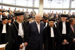 Breukelen 10 september 2012
Joop van de Ende krijgt ere doctoraat op universiteit Neyerode. Aanwezig zijn zijn vrouw Janine en kinderen Iris en Vincent
Peter Smulders bv