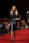 Amsterdam 10 september 2012
Modeshow Jos v Raak met oa Froukje de Both Quinty Trustfull Kim Feenstra Gigi Ravelli en Lieke v Lexmond die mee lopen in de show.
Peter Smulders bv