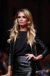 Amsterdam 10 september 2012
Modeshow Jos v Raak met oa Froukje de Both Quinty Trustfull Kim Feenstra Gigi Ravelli en Lieke v Lexmond die mee lopen in de show.
Peter Smulders bv