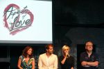 Amsterdam 11 september 2012
Presentatie aspect of love met oa lone v Roosendaal Ernst daniel Smid Rene v Kooten en Maaike Widdershoven.
Peter Smulders bv