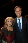 Amsterdam 23 september 2012
Premiere de Jantjes in het nieuwe de la mar met oa Willeke Alberti. Mark Rutte Ali B en Willeke
Peter Smulders bv