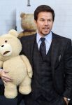 Amsterdam 11 september 2012
Premiere TED in pathe arena. Mark wahlberg
Peter Smulders bv