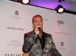 Amsterdam 11 september 2012
Uitreiking elegance awards in hotel the grand. Richard Kemper met vrouw en dochter
Peter Smulders bv