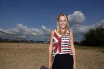 Amsterdam 3 september 2012
Presentatie deelnmemers expeditie Robinson bij strand west . Tess Milne
Peter Smulders bv