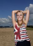 Amsterdam 3 september 2012
Presentatie deelnmemers expeditie Robinson bij strand west . Tess Milne
Peter Smulders bv