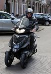 Amsterdam 6 september 2012
Willem Holleeder op zijn nieuwe piaggio MP3.
Peter Smulders bv