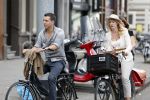 Amsterdam 29 augustus 2012
Noortje Herlaar en William Spaaij op de fiets in Amsterdam.
Peter Smulders bv