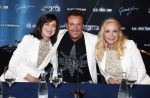 Amsterdam 8 augustus 2013
Gerard Joling en Caren Maywood en Alice Maywood tijdens persconferentie in het Amstel hotel waar ze aankondigen weer op te gaan treden tijdens concert Gerad Joling in het ziggo dome.
Peter Smulders bv