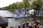 Amsterdam 8 september 2013
Amsterdam city swim door de grachten met diverse bn ers.