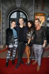 Amsterdam 3 september 2013
Premiere Stiletto in Carre.
Anouk Maas met .. en James
