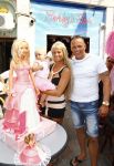 Scheveningen Den Haag 23 augustus 2013
Angelina de dochter van Michael v d Plas en Samantha de Jongh ( Barbie) viert haar eerste verjaardag in Barbys cafe.
Peter Smulders bv