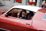 Amsterdam 6 september 2013
Ben Saunders met een vriend in zijn chevrolet Camaro uit 1977 op de grachten van Amsterdam