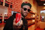Amsterdam 14 augustus 2013
Ruud Feltkamp opent the concept store van Coca cola op de kalverstraat. Ben Saunders is ook aanwezig.
Peter Smulders bv