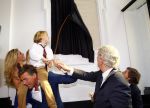 Amsterdam 5 september 2013
Opening nieuwe eyeworks pand met Reinout en Danielle Oerlemans (met kinderen) en burgemeester Eberhard v d Laan