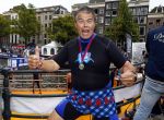 Amsterdam 8 september 2013
Amsterdam city swim door de grachten met diverse bn ers.
Emile Ratelband