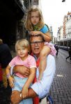 Amsterdam 31 augustus 2013
Premiere Piet Piraat in Tuschinski.
Emile Ratelband met zoon en dochter