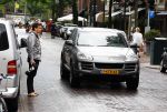 Amsterdam 31 augustus 2013
Ruud en Aafke de Wild met hun kinderen boodschappen aan het doen op de fiets.
Floris Feilzer