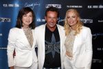 Amsterdam 8 augustus 2013
Gerard Joling en Caren Maywood en Alice Maywood tijdens persconferentie in het Amstel hotel waar ze aankondigen weer op te gaan treden tijdens concert Gerad Joling in het ziggo dome.
Peter Smulders bv