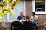 Amsterdam 29 augustus 2013
Gordon met zijn vriend aan het ontbijten in de tuin waae Gordon en Gerard Joling even geen cent te makken opnemen.
Peter Smulders bv
